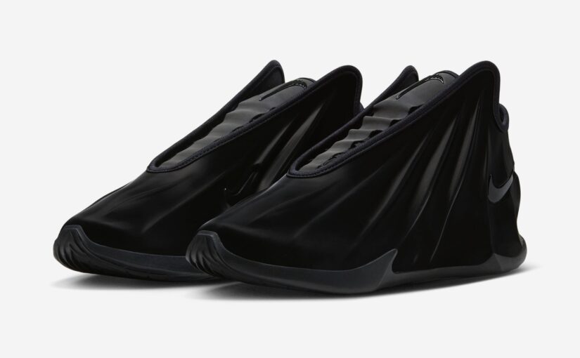 Nike GT Future “Triple Black”